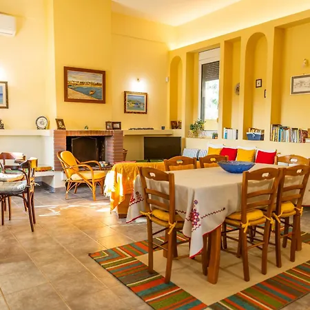 Santa Domenica Summer House Agia Kiriaki (Messinia)